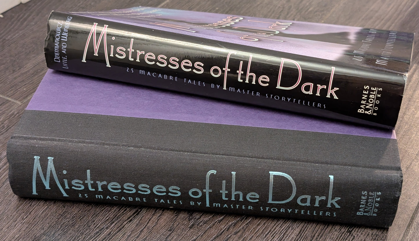Mistresses of the Dark selected by Stefan Dziemianowicz, Denise Little and Robert Weinberg