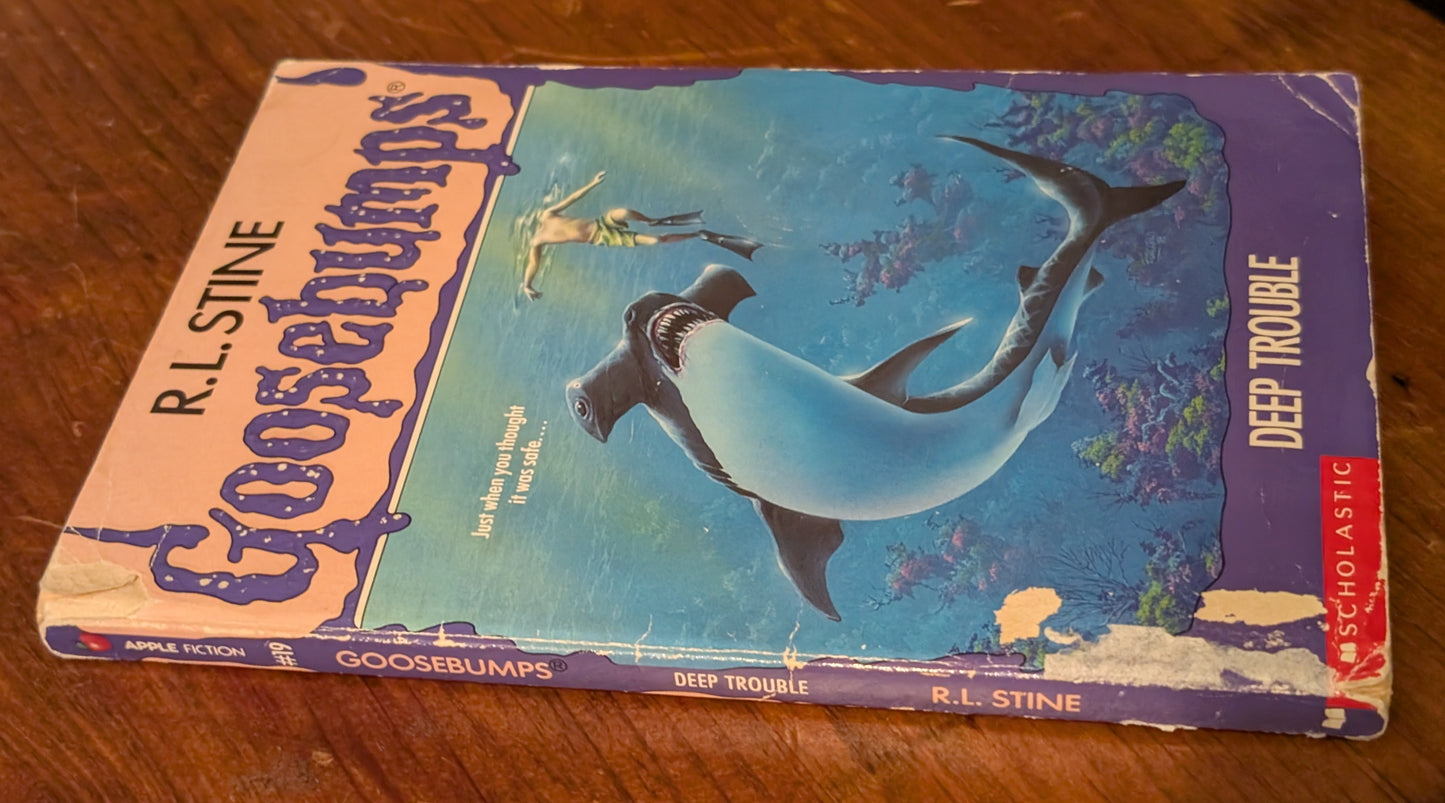Deep Trouble (Goosebumps #19) by R.L Stine