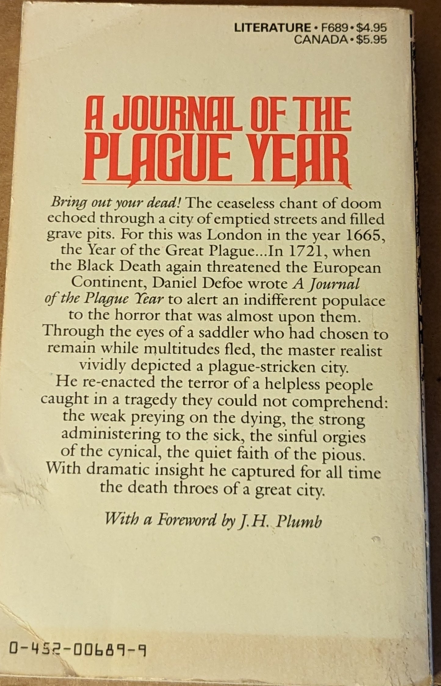 A Journal of the Plague Year by Daniel Defoe