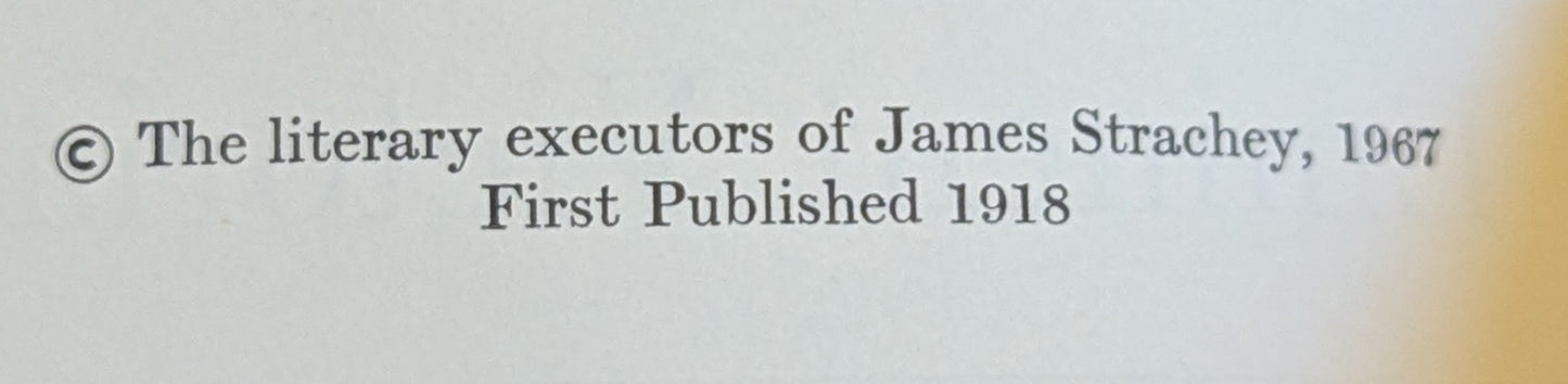 Eminent Victorians by Lytton Strachey