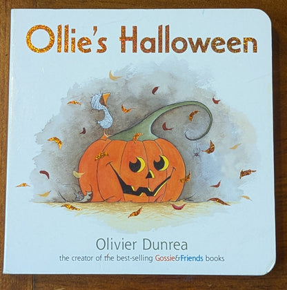 Ollie's Halloween by Olivier Dunrea
