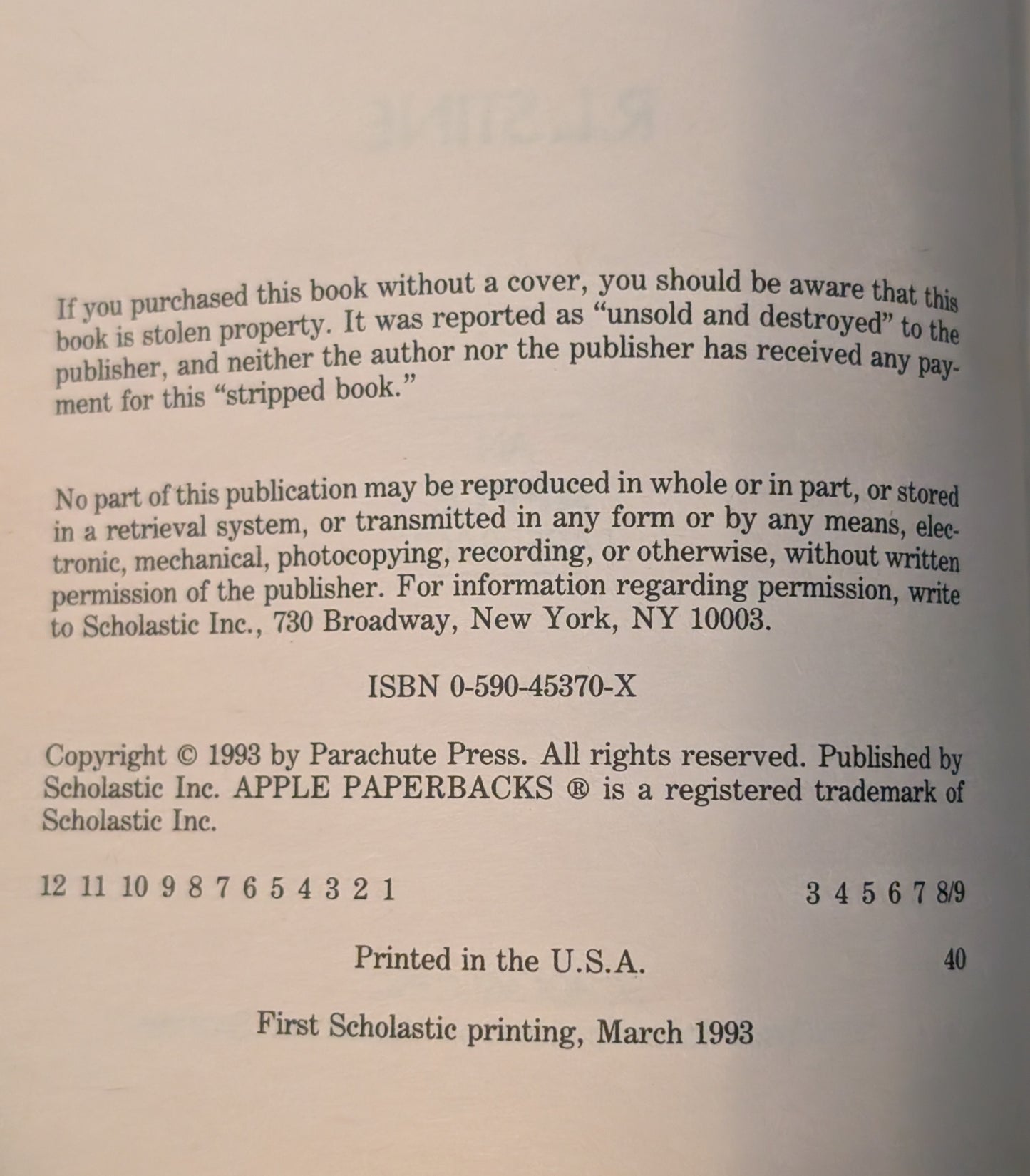 Let's Get Invisible (Goosebumps #24) by R.L Stine