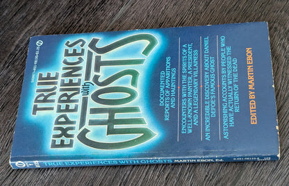True Experiences with Ghosts edited by Martin Ebon