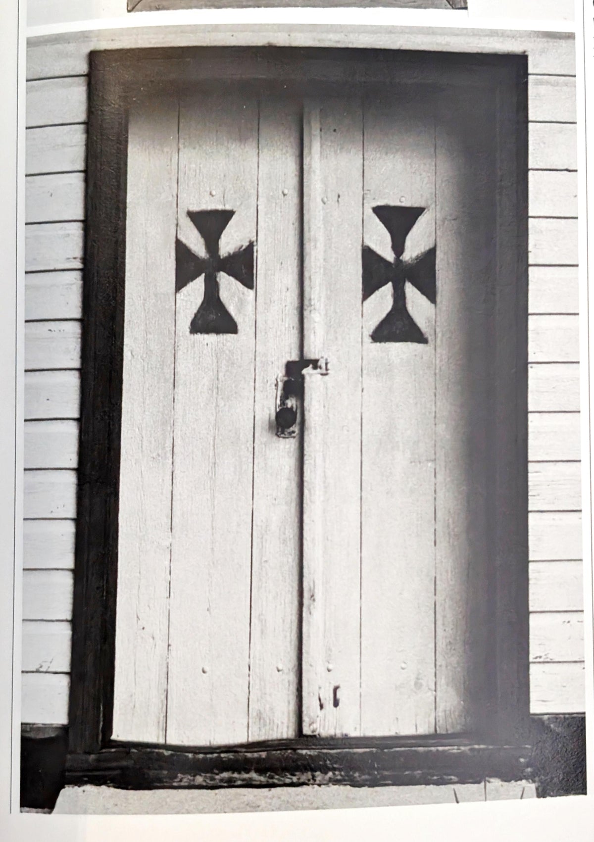 Small Churches of Canada by Kim Ondaatje