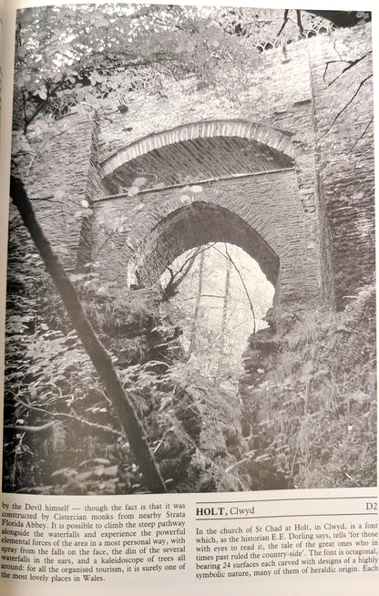 Strange Britain by Charles Walker