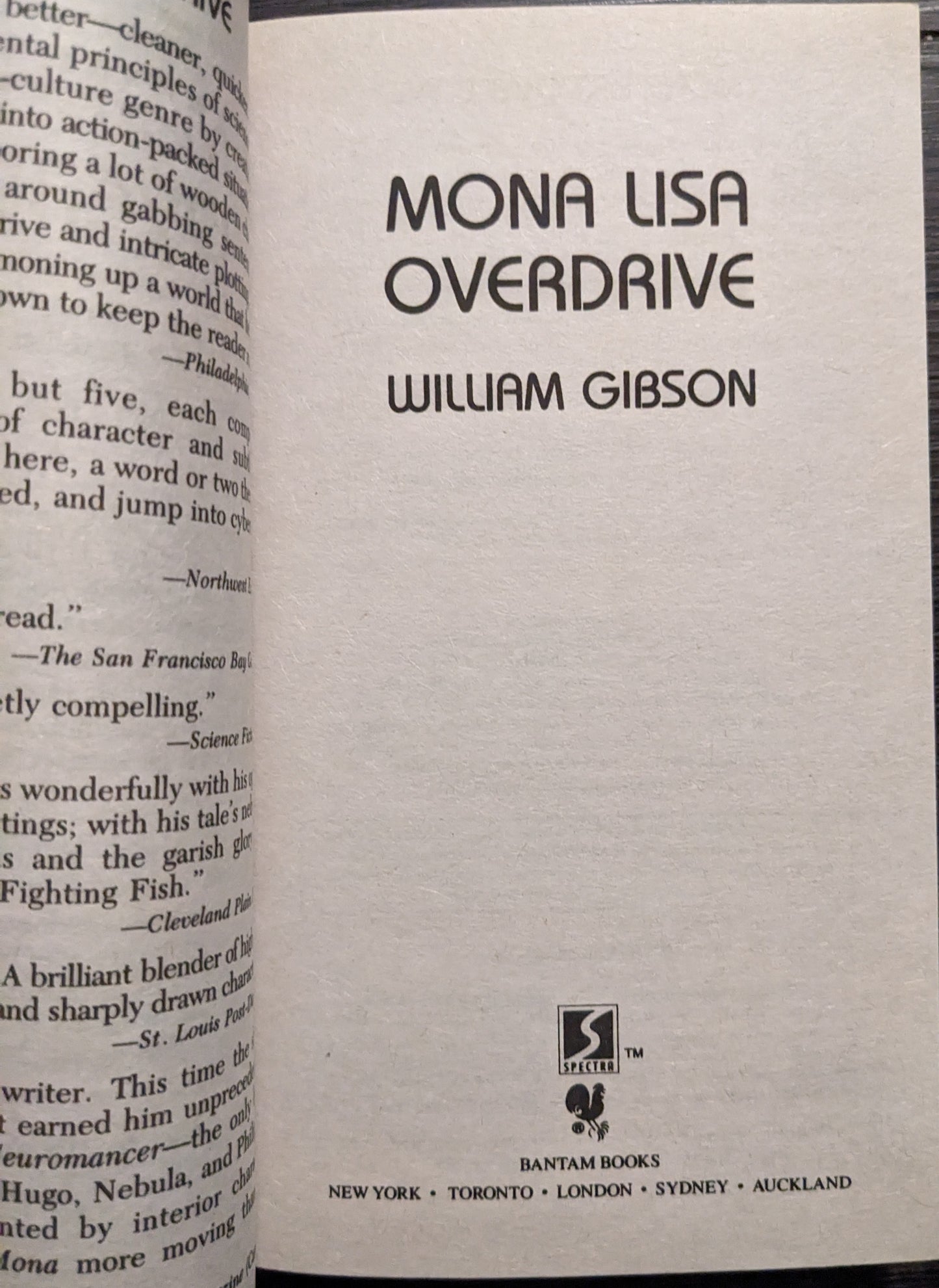 Mona Lisa Overdrive by William Gibson