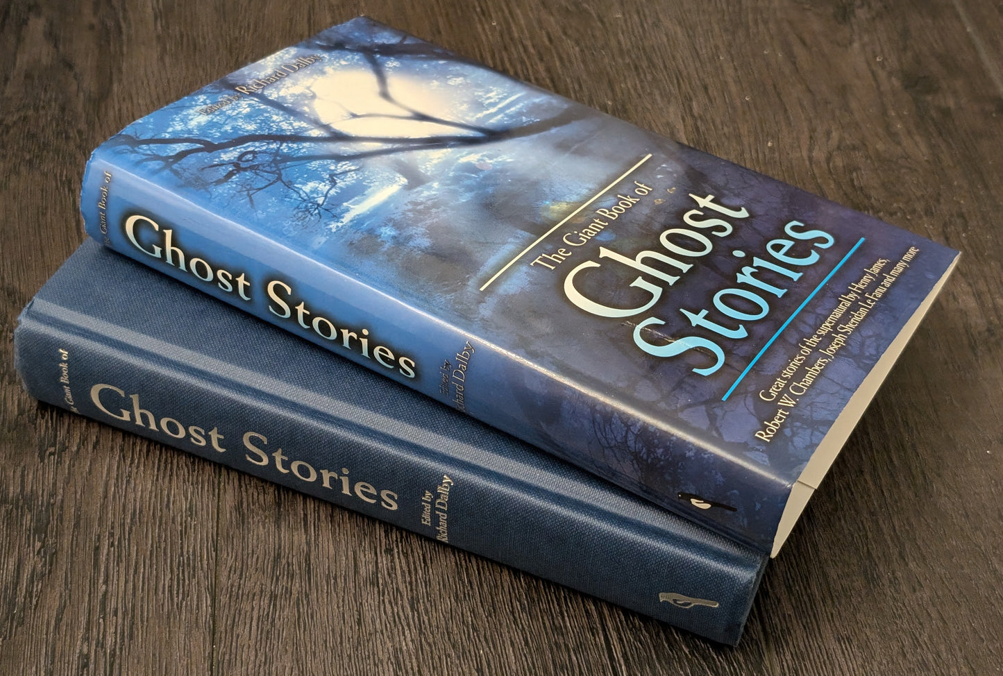 The Giant Book of Ghost Stories edited by Richard Dalby