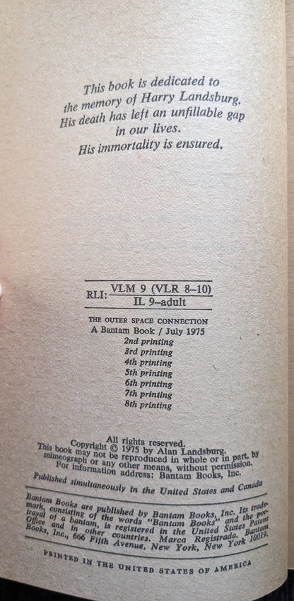 The Outer Space Connection by Alan and Sally Lansburg