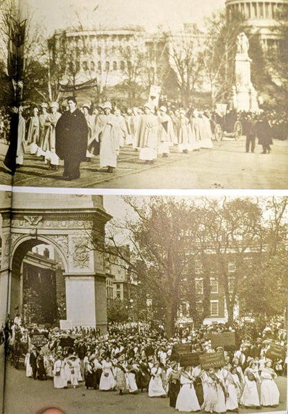Suffragettes International: The World-Wide Campaign for Women's Rights by Trevor Lloyd