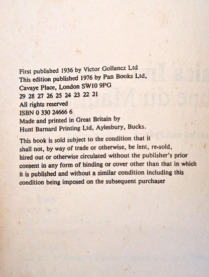 Jamaica Inn by Daphne Du Maurier