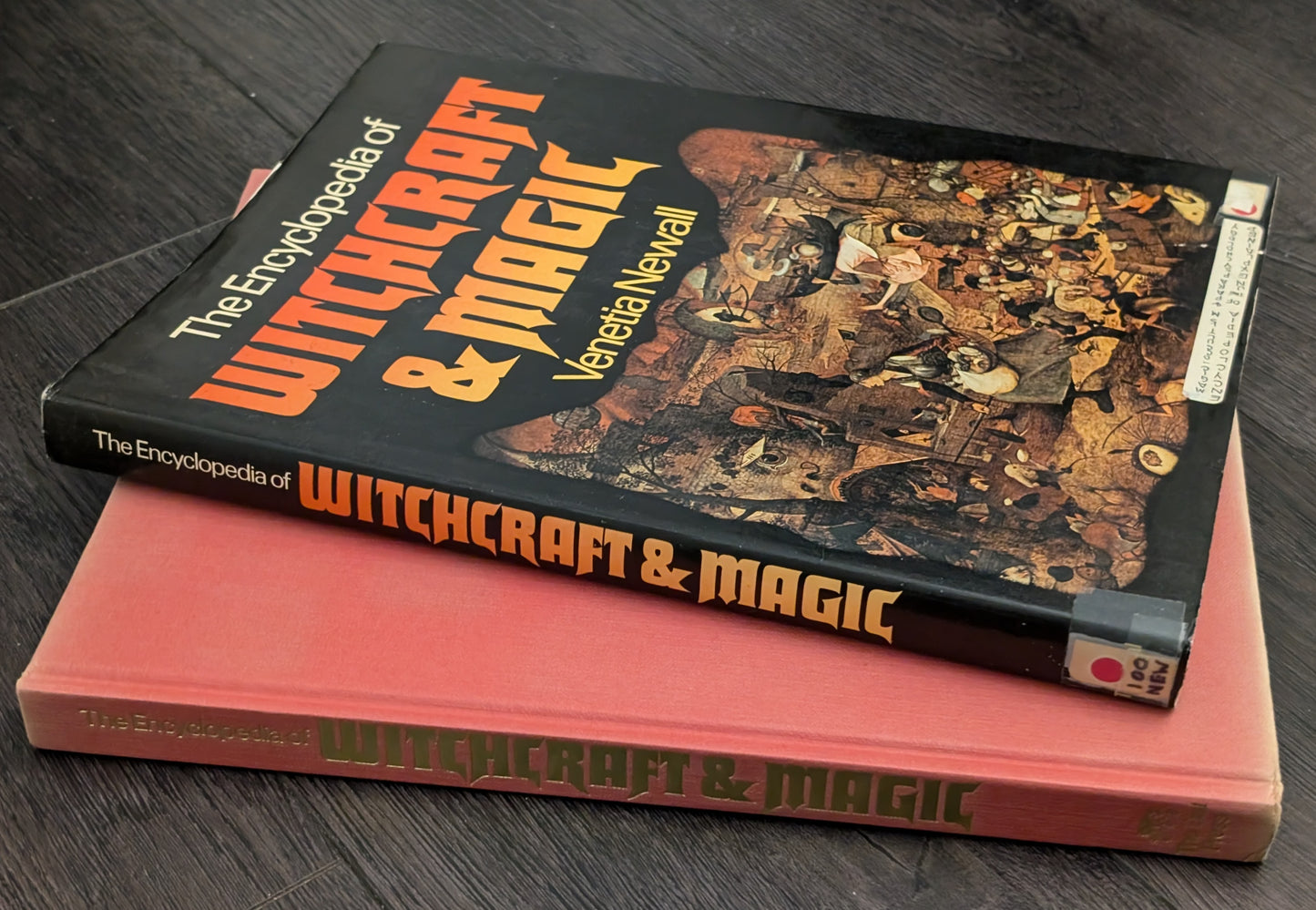 The Encyclopedia of Witchcraft & Magic by Venetia Newall