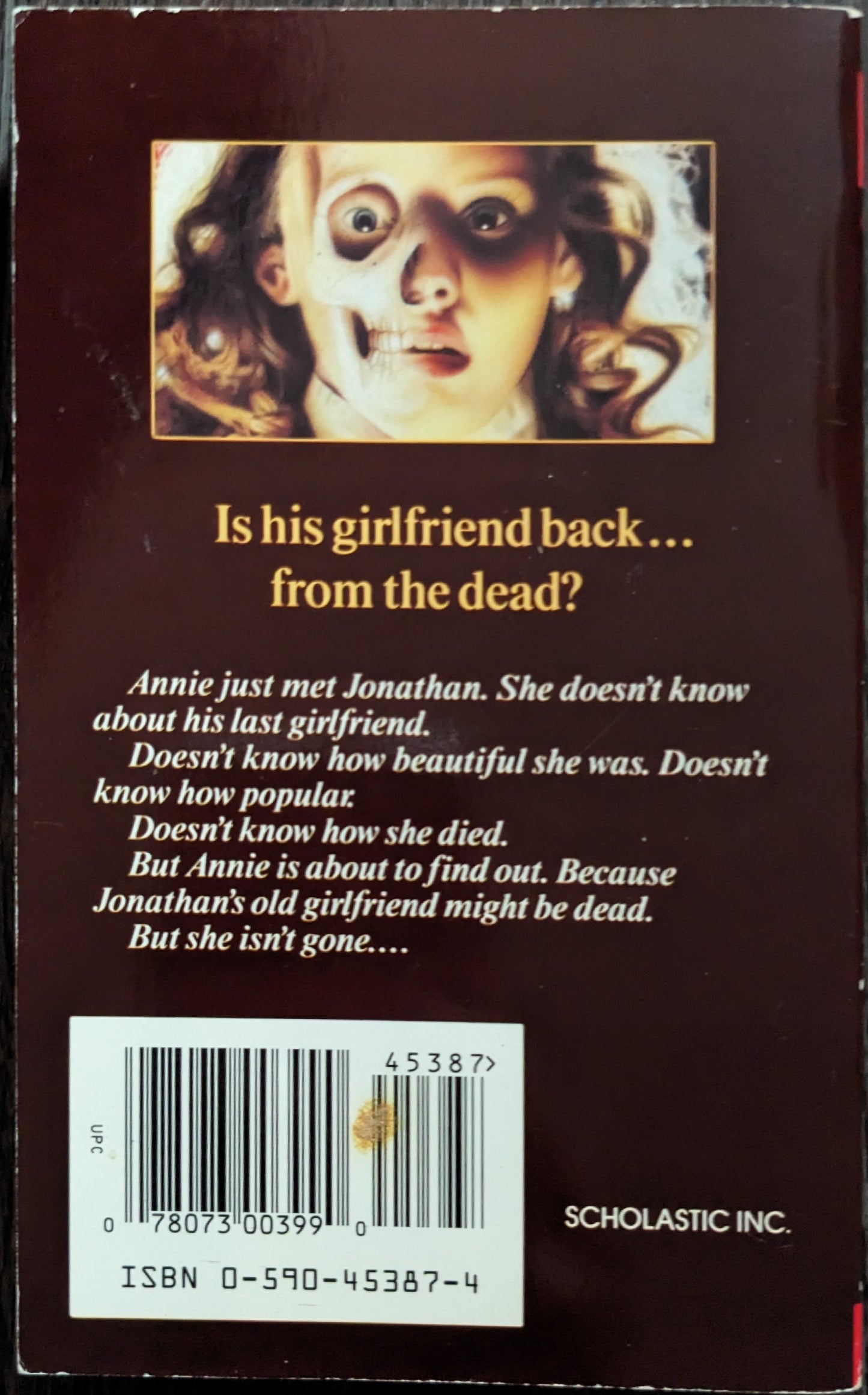 The Dead Girlfriend by R.L Stine