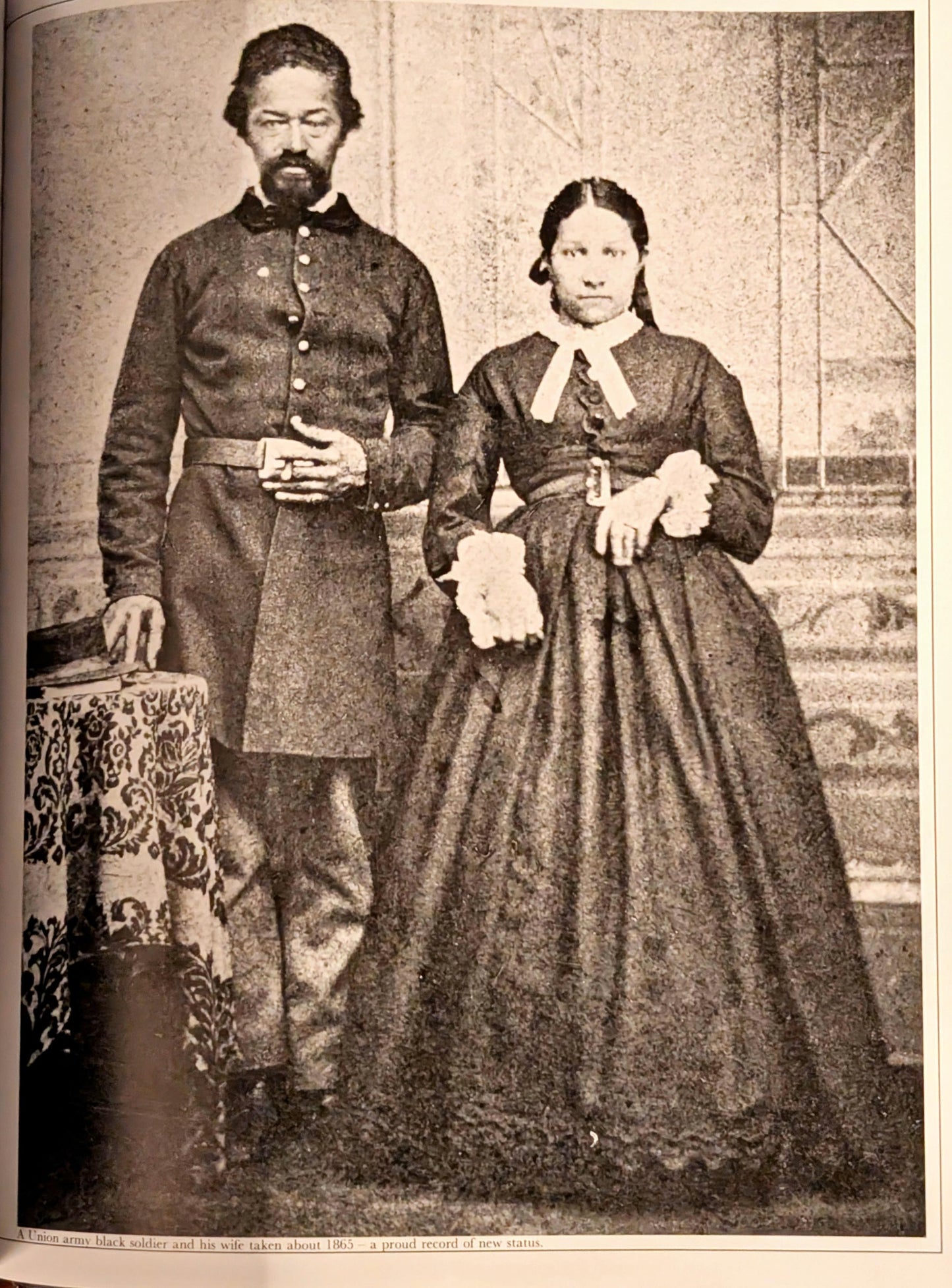 History of Slavery: An Illustrated History of the Monstrous Evil by Susanne Everett