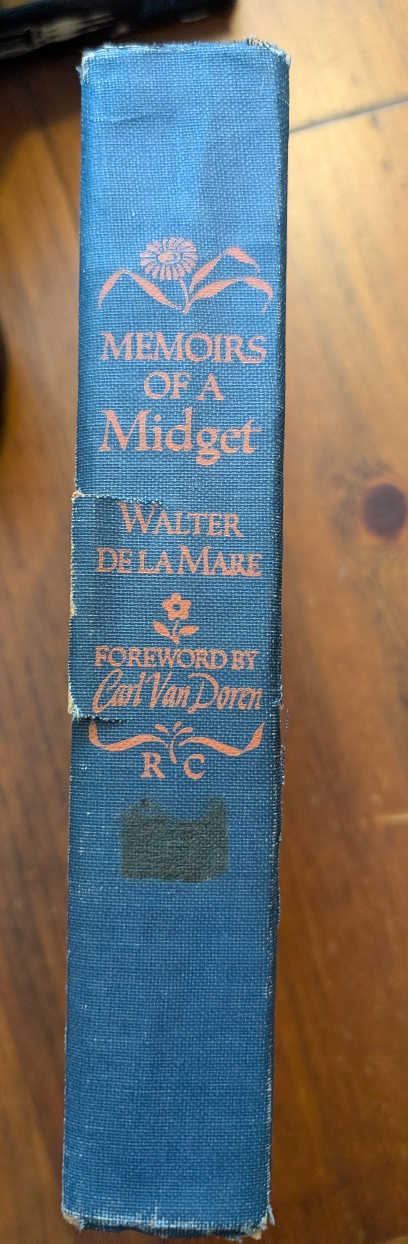 Memoirs of a Midget By Walter De La Mare