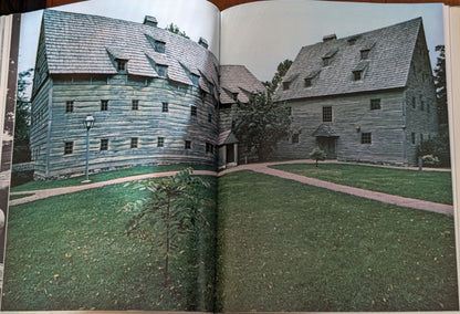 Pioneer Churches, photographs by John De Visser and text by Harold Kalman
