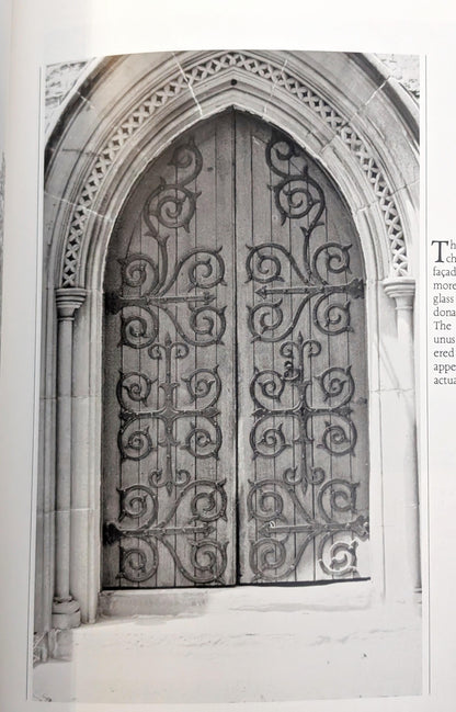 Small Churches of Canada by Kim Ondaatje