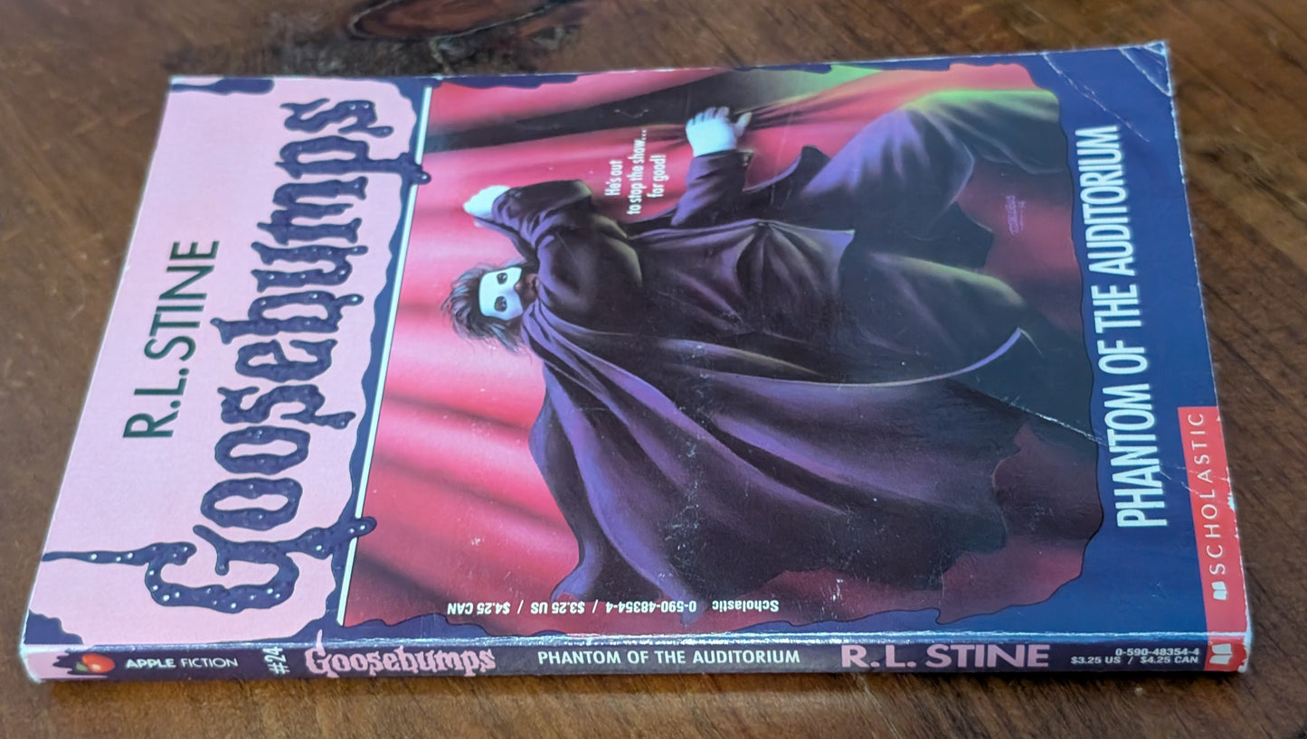 Phantom of the Auditorium (Goosebumps #24) by R.L Stine