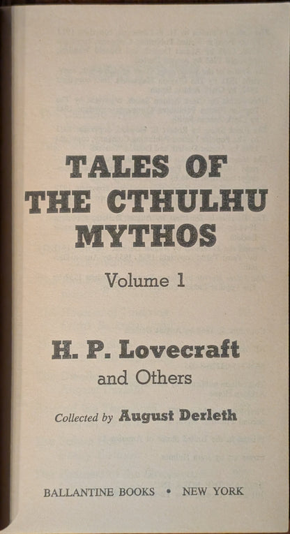 Tales of The Cthulhu Mythos: Volume 1 by H.P. Lovecraft and Others