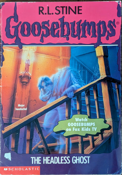 The Headless Ghost (Goosebumps #37) by R.L Stine