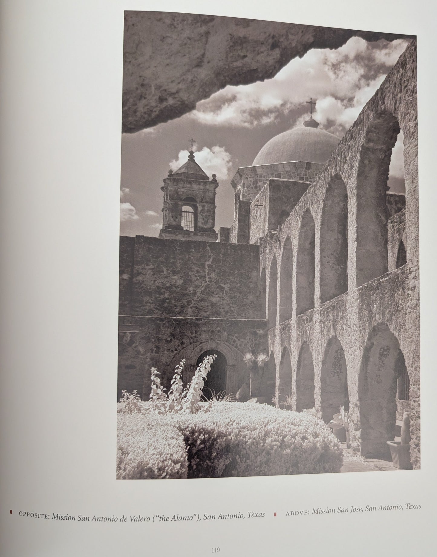 American Ruins photographs by Arthur Drooker and essay by Christopher Woodward