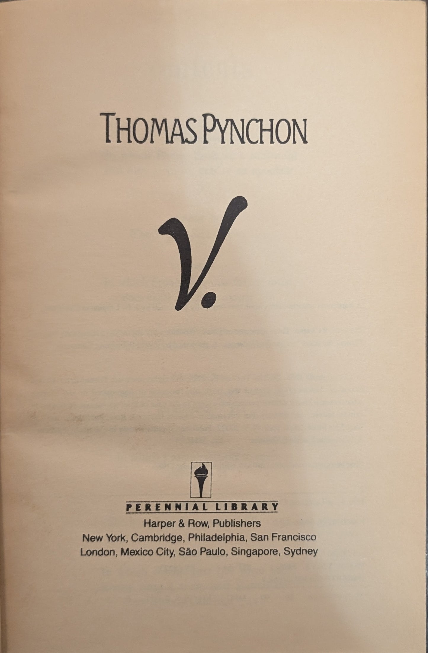 V. By Thomas Pynchon