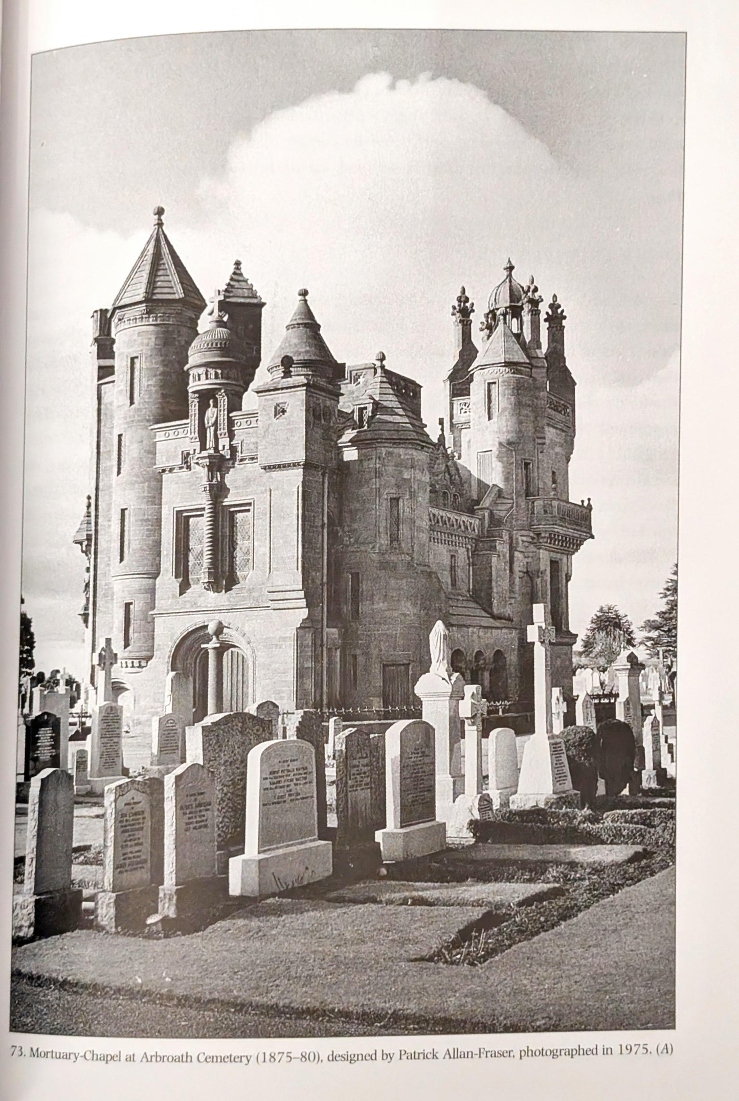 The Victorian Celebration of Death by James Stevens Curl