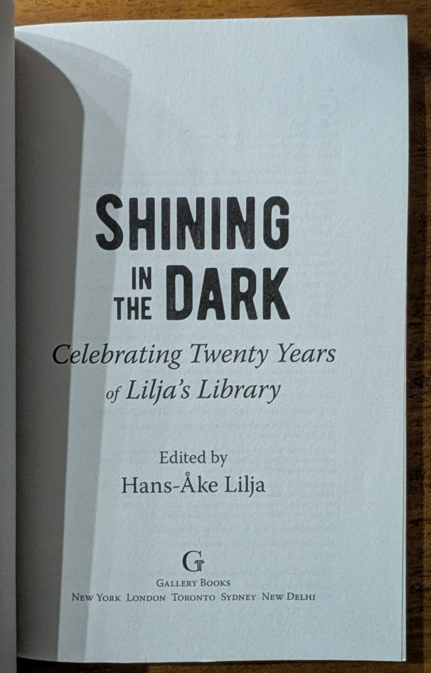 Shining in the Dark edited by Hans-Åke Lilja