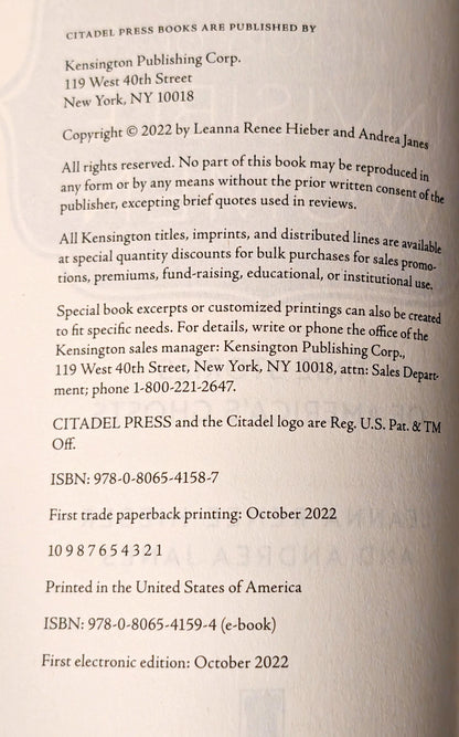 Invisible Women: True Stories of America's Ghosts by Leanne Renee Hieber and Andrea Janes