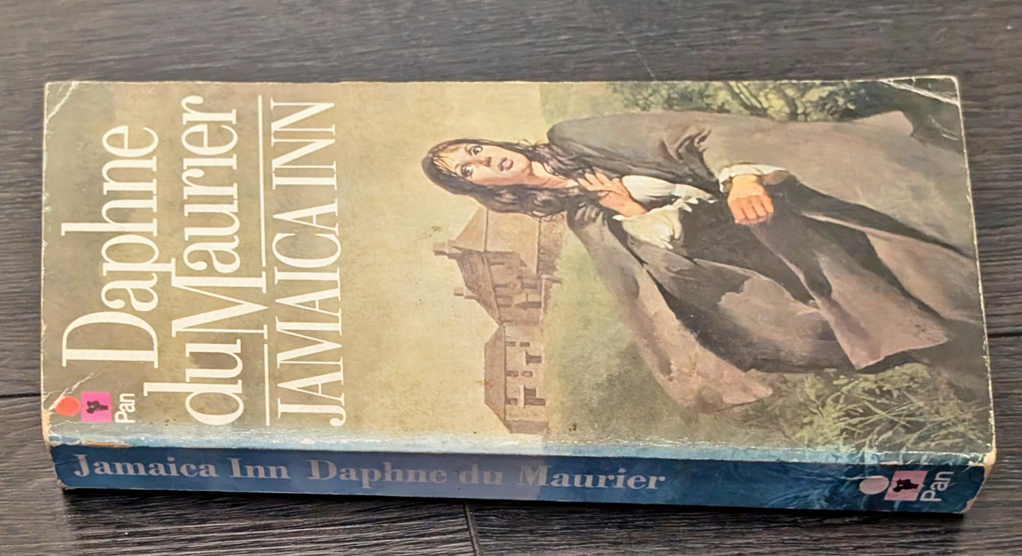 Jamaica Inn by Daphne Du Maurier